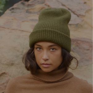 Ozma beanie